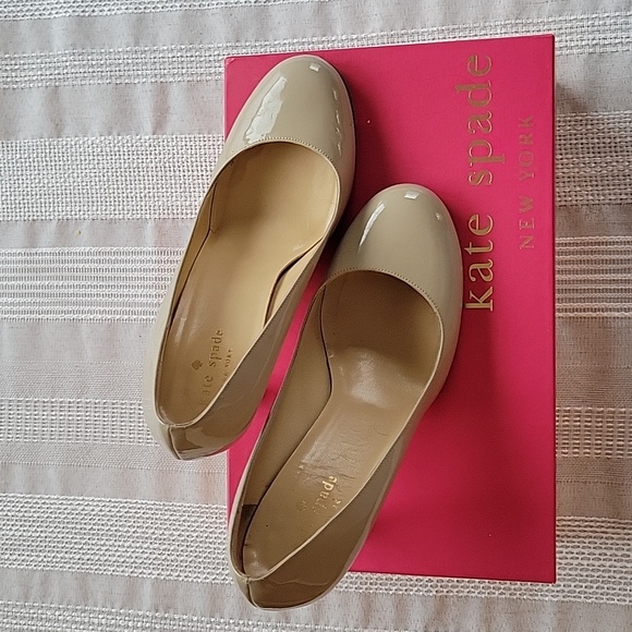 Kate Spade Karolina Pumps Size 7M - Picture 2 of 8